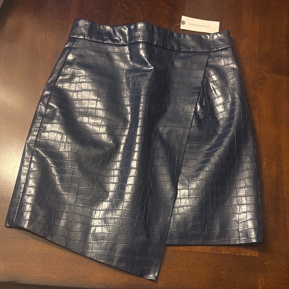 Anthropologie Dresses & Skirts - Anthropologie Navy Faux Croc Skirt